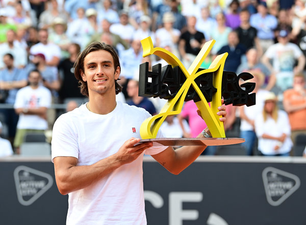 尽管湖人的 尽管湖人的