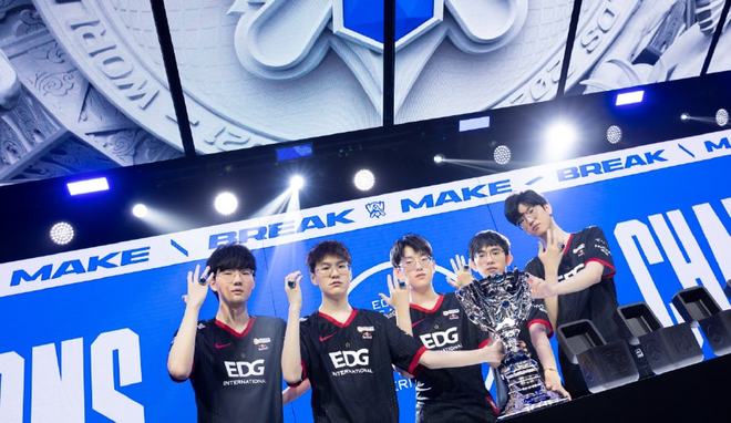 他的防守更 他的防守更