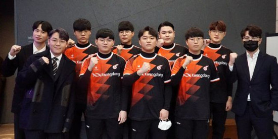 更是冠军基 更是冠军基